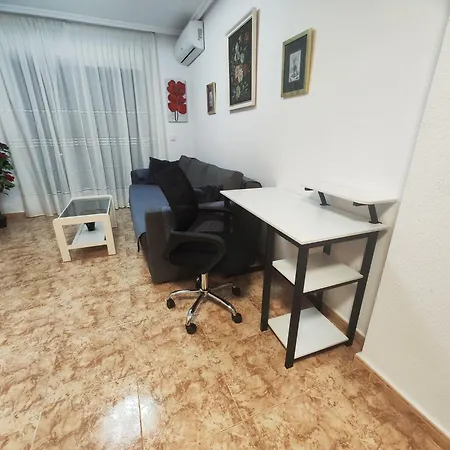 Calle Paralela Estocolmo 1, Two Bedrooms Near Locos And Consum Supermarket Apartment