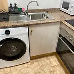 Calle Paralela Estocolmo 1, Two Bedrooms Near Locos And Consum Supermarket Апартаменти
