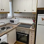 Апартаменти Calle Paralela Estocolmo 1, Two Bedrooms Near Locos And Consum Supermarket *