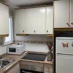 Calle Paralela Estocolmo 1, Two Bedrooms Near Locos And Consum Supermarket Lägenhet