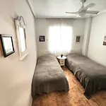 Calle Paralela Estocolmo 1, Two Bedrooms Near Locos And Consum Supermarket * Торрев'єха