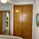 Calle Paralela Estocolmo 1, Two Bedrooms Near Locos And Consum Supermarket Lägenhet *