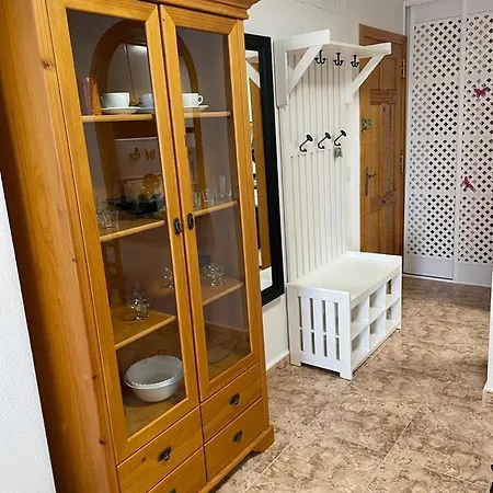 Apartment Calle Paralela Estocolmo 1, Two Bedrooms Near Locos And Consum Supermarket *